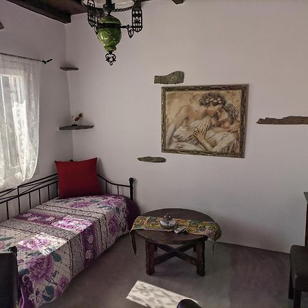Monte Kechros Guest House Arnados Екстериор снимка