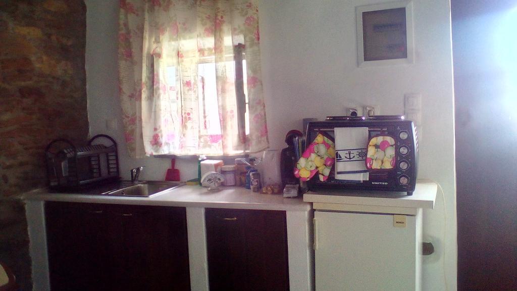 Monte Kechros Guest House Arnados Екстериор снимка